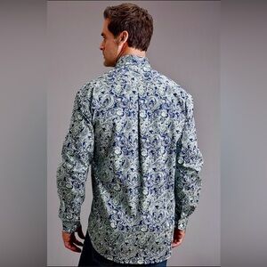 Robert Graham Long Sleeve Button Up Shirt